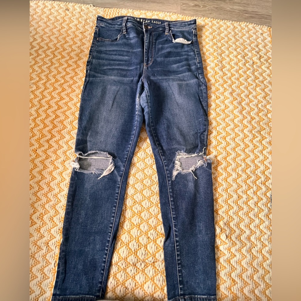 American Eagle Jeans (WILLING TO SELL ALL 7 TOGETHER FOR A DEAL)
